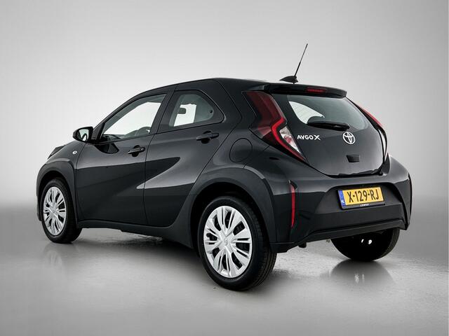Toyota AYGO X 1.0 VVT-i S-CVT Play | Adaptive cruise control | Camera | Apple carplay/Android auto |