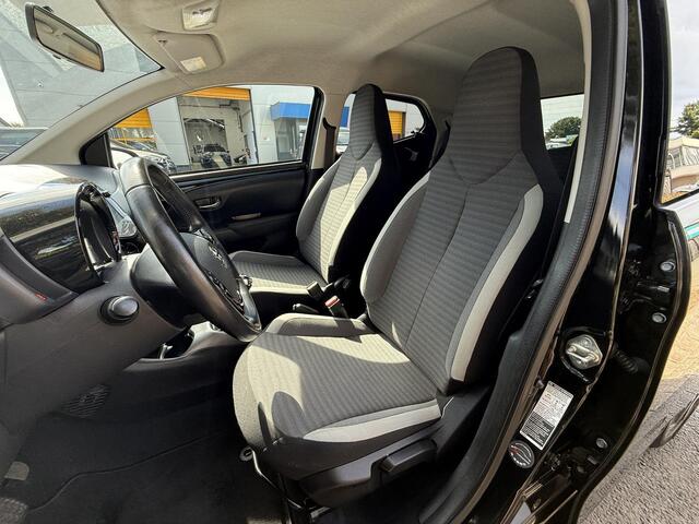 Toyota AYGO 1.0 VVT-i x-cite ClimaoCruiseoCarplay