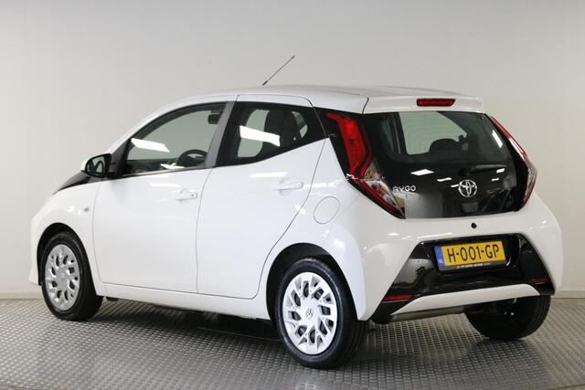Toyota AYGO 1.0 VVT-i x-play limited Airco | Camera | Elek. ramen | Park. sensor.