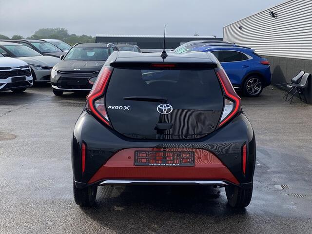 Toyota AYGO X 1.0 VVT-i S-CVT Envy Navigatie, Apple CarPlay/Android Auto, automaat, achteruitrij camera, keyless, adaptieve cruise control, automaat!