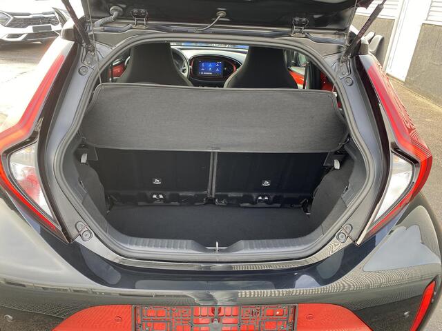 Toyota AYGO X 1.0 VVT-i S-CVT Envy Navigatie, Apple CarPlay/Android Auto, automaat, achteruitrij camera, keyless, adaptieve cruise control, automaat!