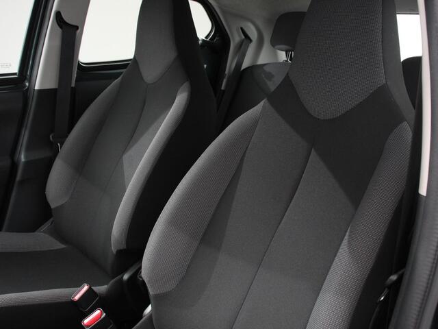 Toyota AYGO 1.0 VVT-i x-fun Airco Bluetooth Led 5 deurs
