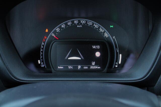 Toyota AYGO X 1.0 VVT-i S-CVT Premium |leder|automaat|camera|navi|JBL|parkeer sensoren|