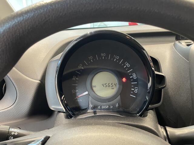 Toyota AYGO 1.0 VVT-i x-now | Airco |