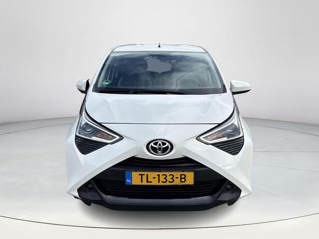 Toyota AYGO 1.0 VVT-i x-play **AIRCO/ BEGRENZER/ BLUETOOTH/ GARANTIE**