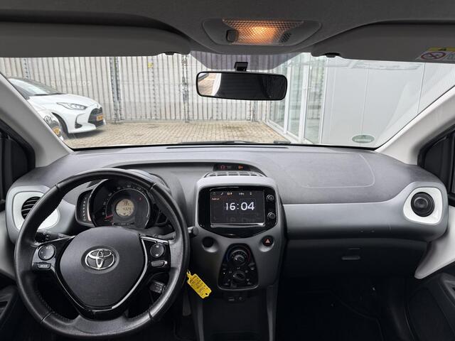 Toyota AYGO 1.0 VVT-i x-play **AIRCO/ BEGRENZER/ BLUETOOTH/ GARANTIE**