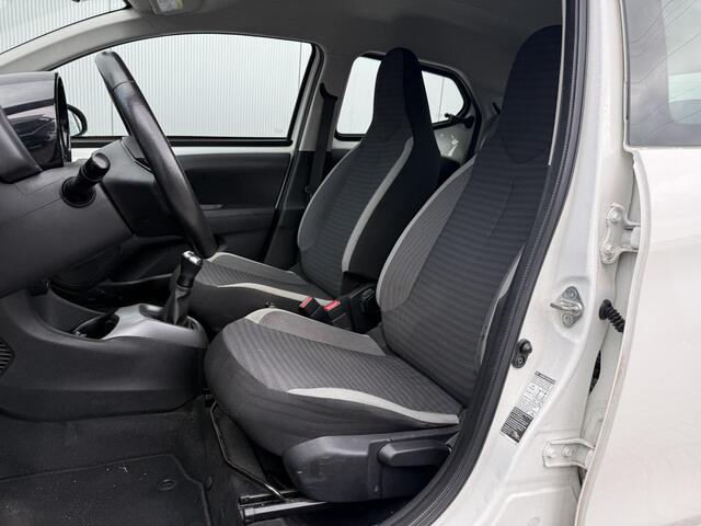 Toyota AYGO 1.0 VVT-i x-play **AIRCO/ BEGRENZER/ BLUETOOTH/ GARANTIE**
