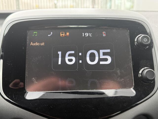 Toyota AYGO 1.0 VVT-i x-play **AIRCO/ BEGRENZER/ BLUETOOTH/ GARANTIE**