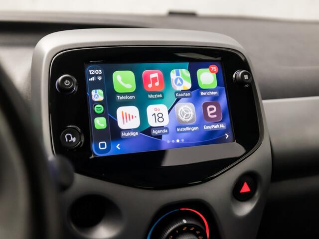 Toyota AYGO 1.0 VVT-i Sport (APPLE CARPLAY, NAVIGATIE, LM VELGEN, SPORTSTOELEN, CAMERA, LANE ASSIST, NIEUWE APK, NIEUWSTAAT)