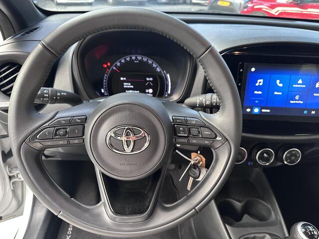 Toyota AYGO X 1.0 VVT-i MT Play