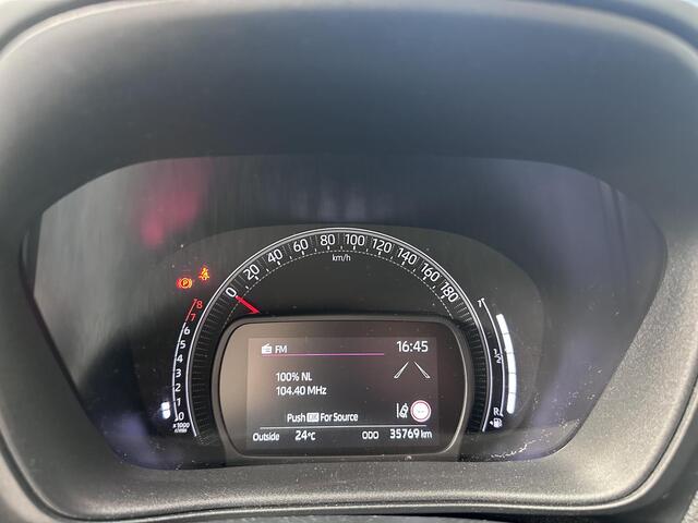 Toyota AYGO X 1.0 VVT-i MT Play