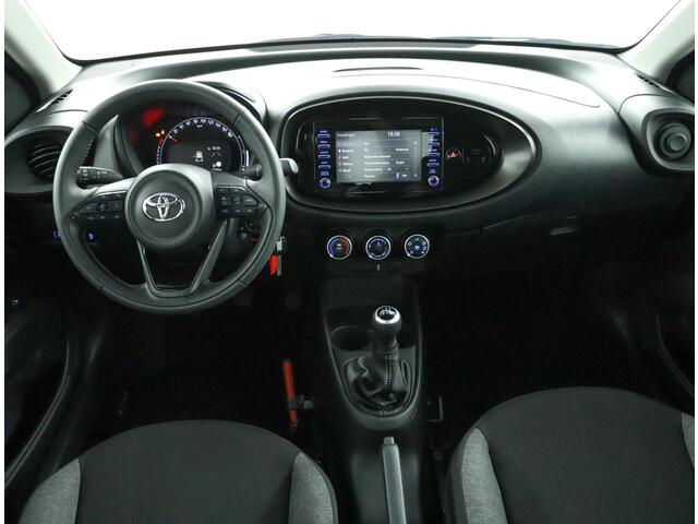 Toyota AYGO X 1.0 VVT-i MT Play | Airco | Apple carplay & Android auto | Parkeer camera |