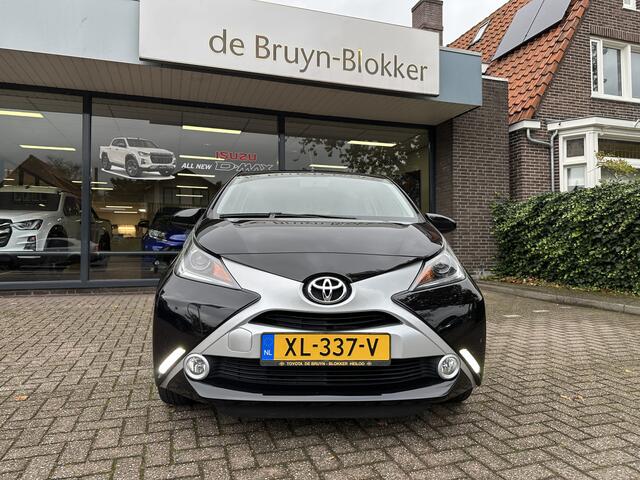 Toyota AYGO 1.0 VVT-i x-play