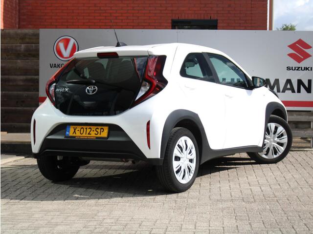Toyota AYGO X 1.0 VVT-i MT Play Airco, Achteruitrijcamera, Cruise Control Adaptief, Apple Carplay/Android Auto