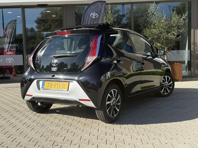 Toyota AYGO 1.0 x-wave | open dak | airco | groot scherm | carplay | Camera
