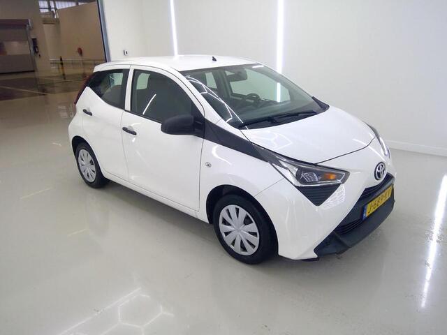 Toyota AYGO 1.0 VVT-i x-fun Airco Cruise control Trekhaak Bluetooth 1e Eigenaar Dealeronderhouden
