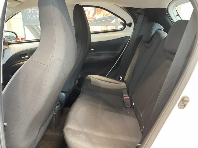 Toyota AYGO X 1.0 VVT-i S-CVT Play | Apple Carplay | Automaat | Achteruitrijcamera |