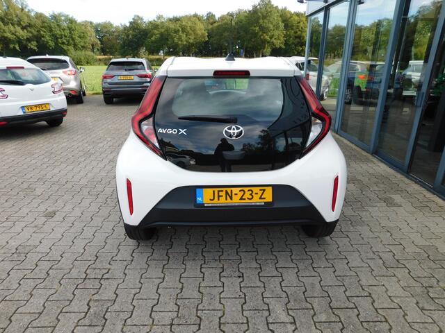 Toyota AYGO X 1.0 VVT-i MT Play, ACC, Camera, stoelverw.