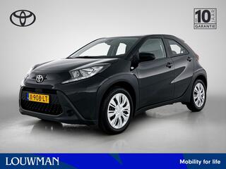 toyota-aygo-x-1.0-vvt-i-s-cvt-play-