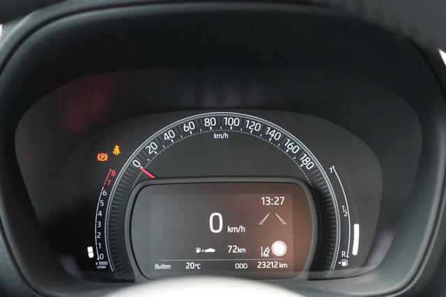 Toyota AYGO 1.0 VVT-i 72PK MT Pulse | Stoelverwarming | Apple Carplay