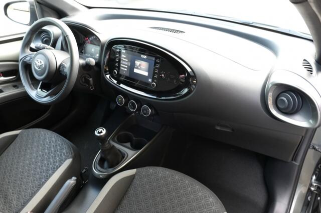 Toyota AYGO 1.0 VVT-i 72PK MT Pulse | Stoelverwarming | Apple Carplay