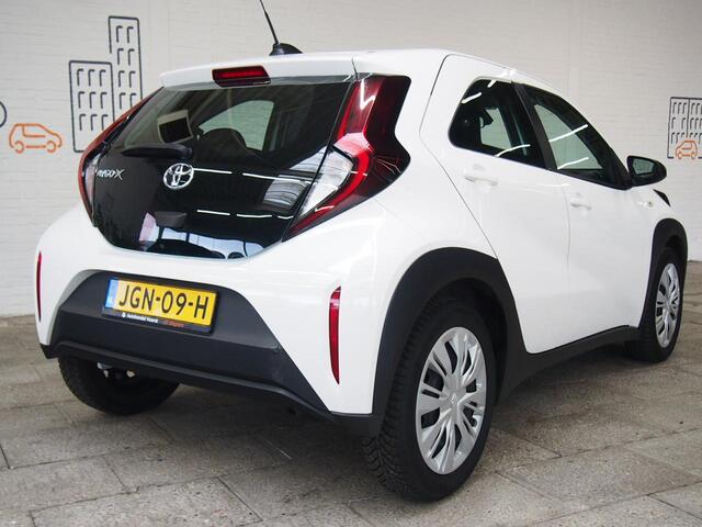 Toyota AYGO X 1.0 VVT-i MT Play *BTW* Carplay, Adaptive, Camera,Incl.Garantie