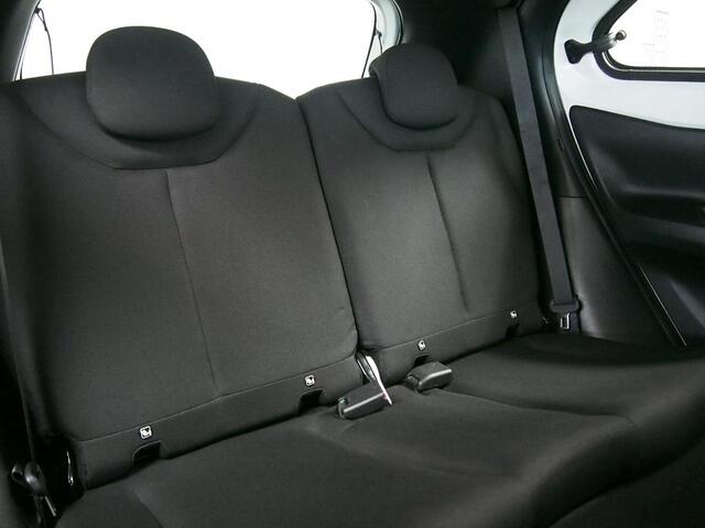 Toyota AYGO X 1.0 VVT-i MT Play *BTW* Carplay, Adaptive, Camera,Incl.Garantie