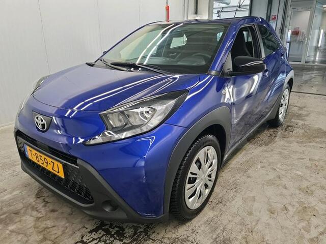 Toyota AYGO X 1.0 VVT-i | 73 PK | MT Play | Achteruitrijcamera | *Word verwacht*