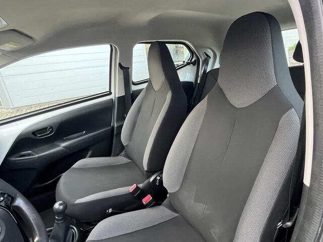 Toyota AYGO 1.0 VVT-i x-fun