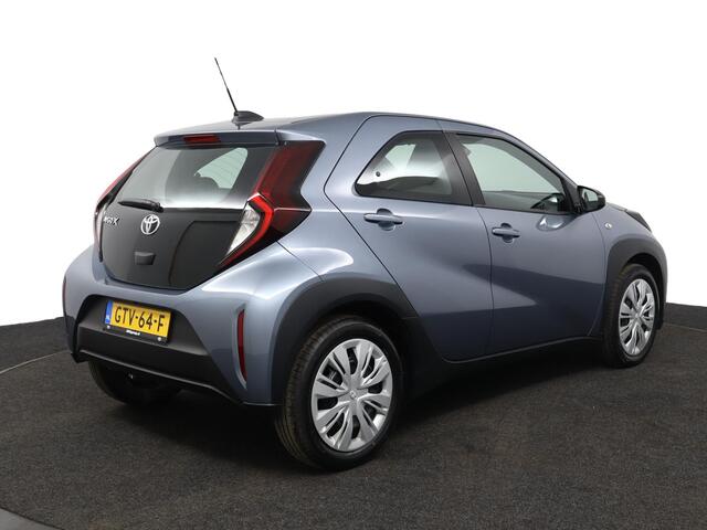 Toyota AYGO X 1.0 VVT-i MT Play | Adaptive Cruise Control | Achteruitrijcamera | Airco | Apple Carplay | Android Auto |