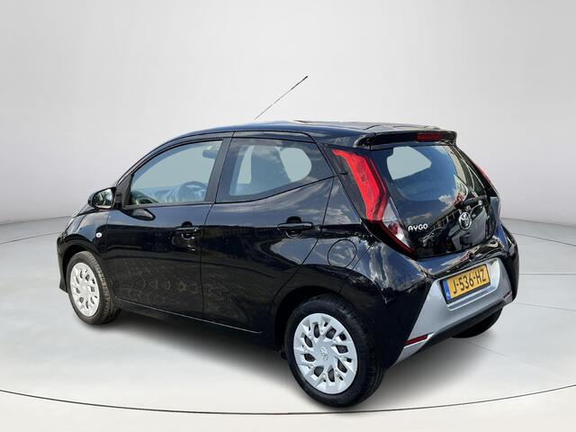 Toyota AYGO 1.0 VVT-i x-play | 5 deurs | Airconditioning | Carplay | Parkeercamera achter |
