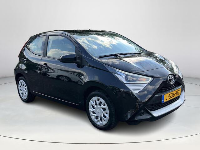 Toyota AYGO 1.0 VVT-i x-play | 5 deurs | Airconditioning | Carplay | Parkeercamera achter |