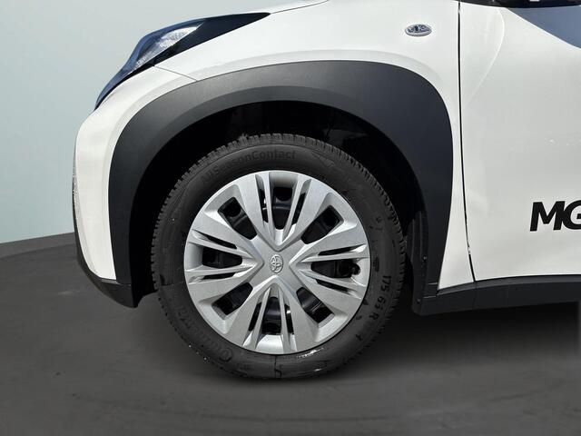 Toyota AYGO X 1.0 VVT-i MT Play