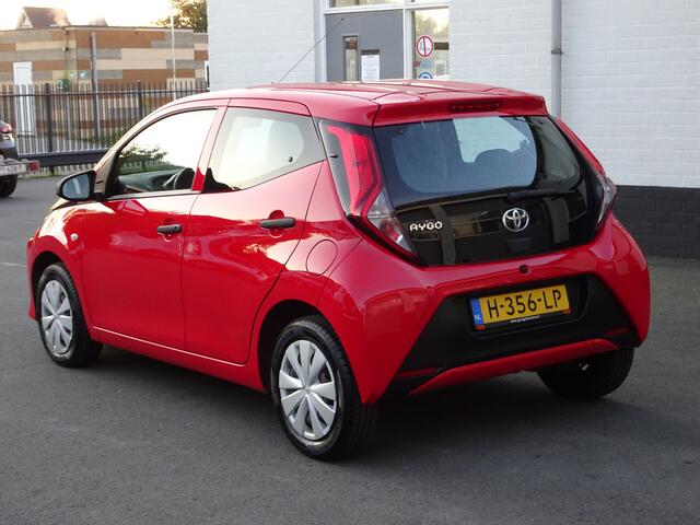 Toyota AYGO 1.0 VVT-i x-fun Airco, elektrische ramen, centrale vergrendeling, enz.