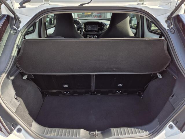 Toyota AYGO X 1.0 VVT-i MT Play