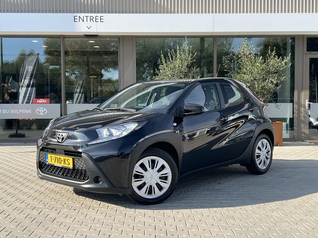 Toyota AYGO 1.0 VVT-i MT Play | Camera | Adapt Cruise Control
