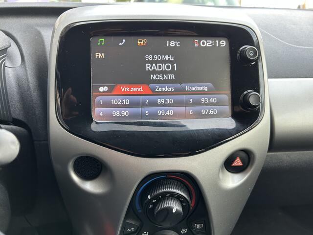 Toyota AYGO 1.0 VVT-i x-sport 5 deurs airco keurige auto