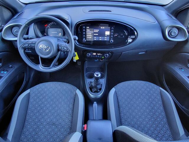 Toyota AYGO X 1.0 VVT-i MT first / Camera / Navigatie via Android Auto of Apple Carplay / DAB / Automatische airco / Winterset