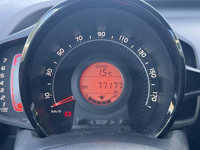 Toyota AYGO 1.0 VVT-i x-cite **APPLE CARPLAY/ AIRCO/ BEGRENZER/ BLUETOOTH/ GARANTIE**