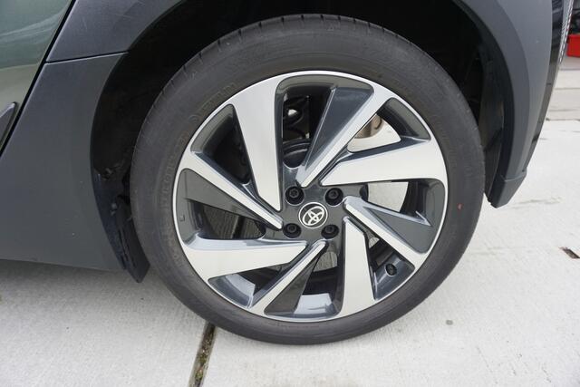 Toyota AYGO X 1.0 VVT-i S-CVT Envy Automaat |Navi|Carplay|Camera|