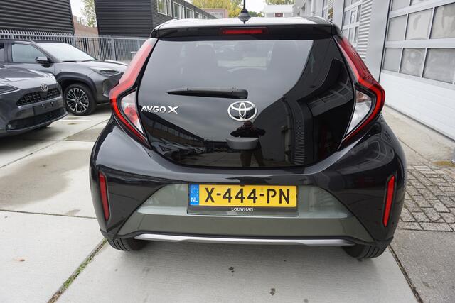Toyota AYGO X 1.0 VVT-i S-CVT Envy Automaat |Navi|Carplay|Camera|