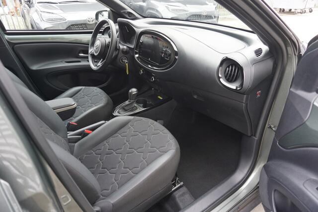 Toyota AYGO X 1.0 VVT-i S-CVT Envy Automaat |Navi|Carplay|Camera|
