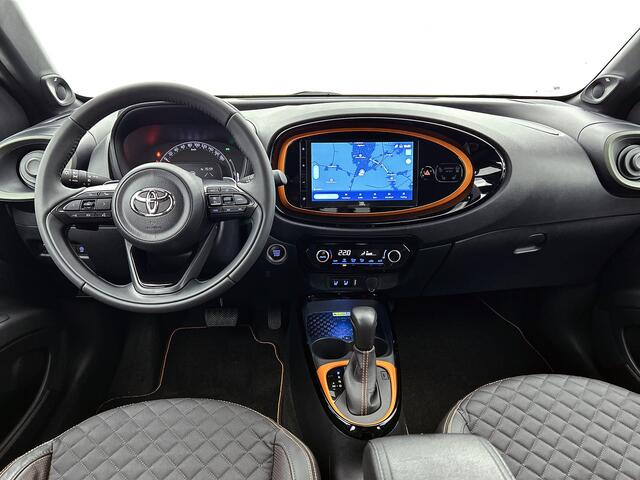 Toyota AYGO X 1.0 VVT-i S-CVT Premium | Cabrio | Lederen bekleding | Stoelverwarming | JBL |