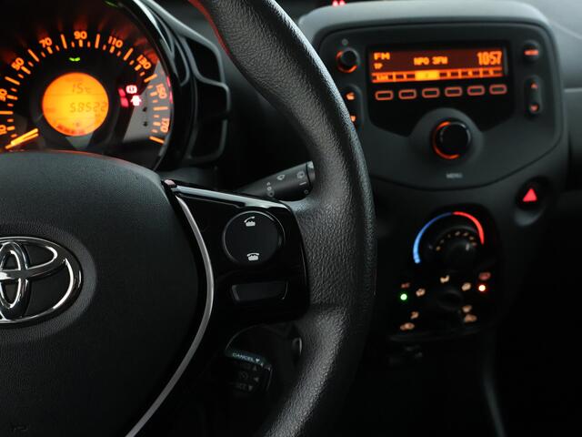 Toyota AYGO 1.0 VVT-i x-fun