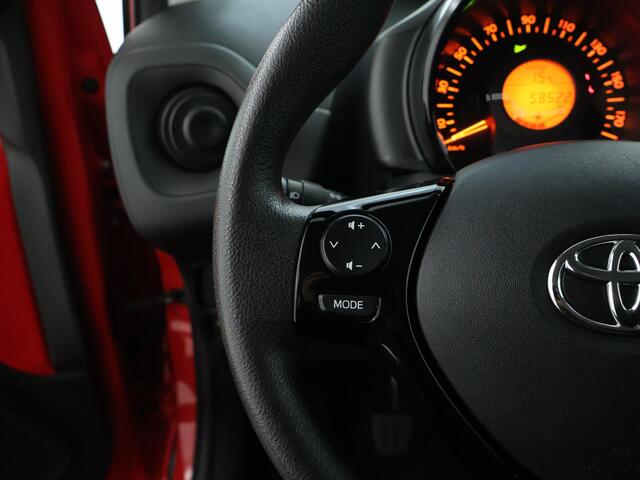 Toyota AYGO 1.0 VVT-i x-fun