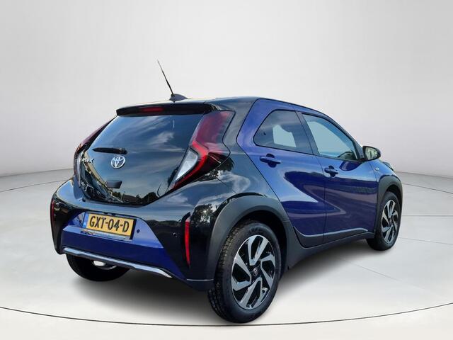 Toyota AYGO X 1.0 VVT-i S-CVT Envy | Stoelverwarming | Navigatie | Parkeersensoren | Licht metalen velgen | Keyless entry |