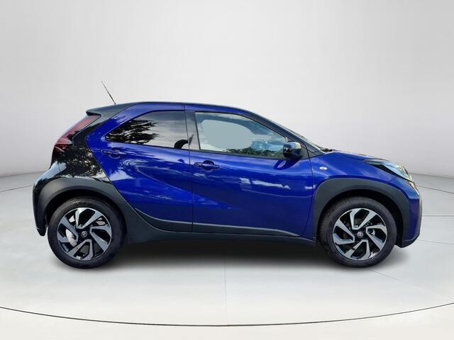 Toyota AYGO X 1.0 VVT-i S-CVT Envy | Stoelverwarming | Navigatie | Parkeersensoren | Licht metalen velgen | Keyless entry |