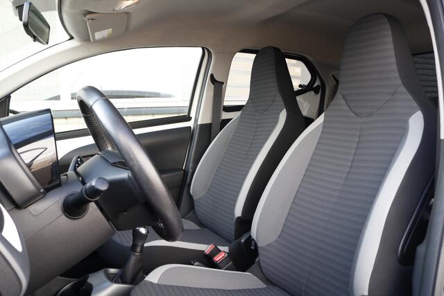 Toyota AYGO 1.0 VVT-i x-joy