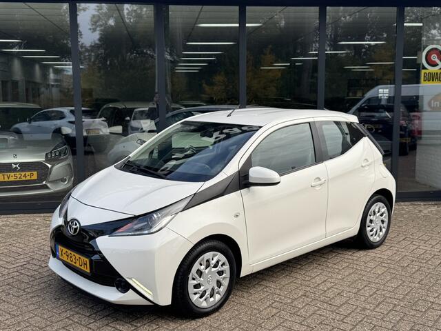Toyota AYGO 1.0 VVT-i x-play Automaat*Airco*Camera*