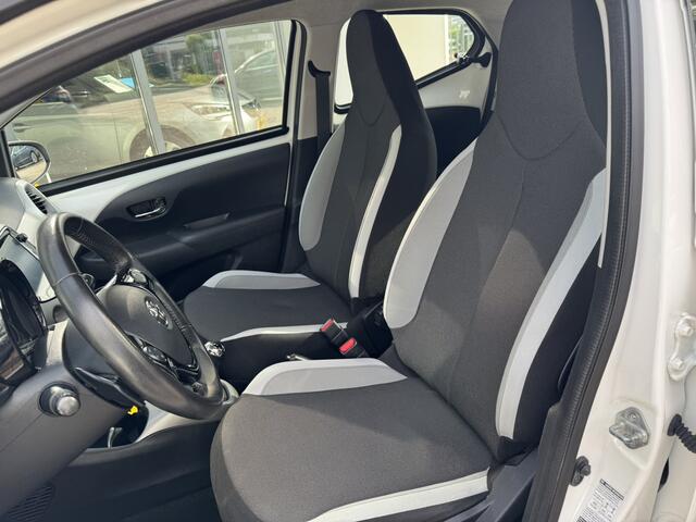 Toyota AYGO 1.0 VVT-i x-play Automaat*Airco*Camera*